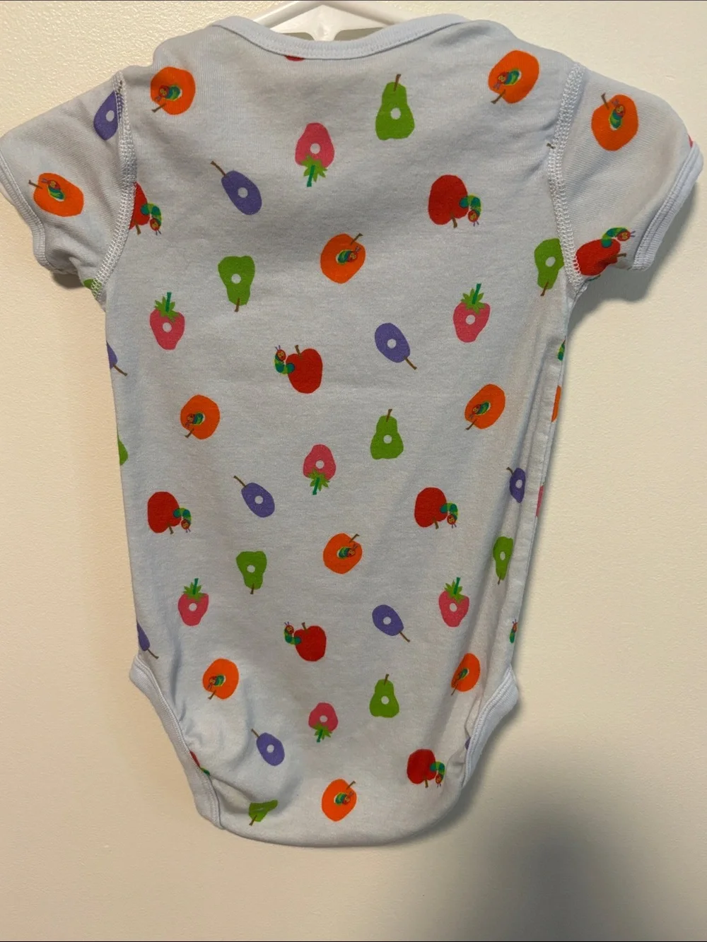 Uniqlo Light Blue Baby Bodysuit with Eric Carle Print